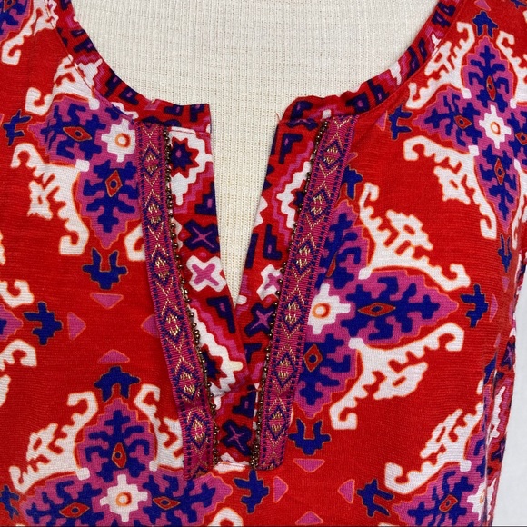 Akemi + Kin Galapa Red Split Front embroideredTank - Picture 3 of 8